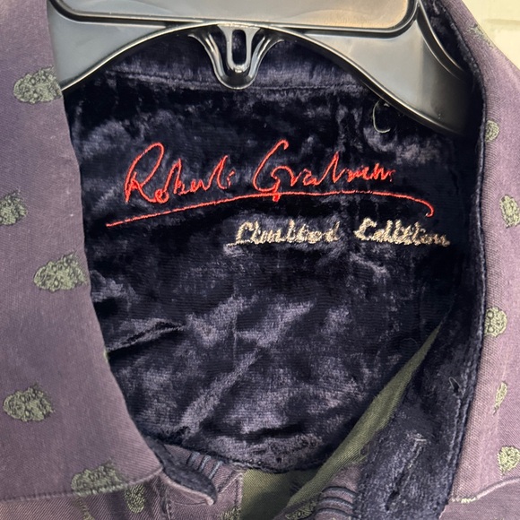 Robert Graham Limited Edition Dark Navy Skull Patterned Shirt - Picture 4 of 12